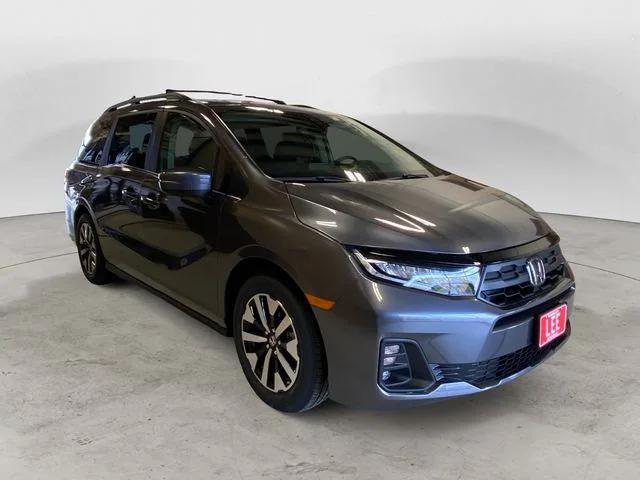 new 2026 Honda Odyssey car, priced at $45,250