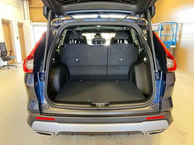 new 2026 Honda CR-V Hybrid car, priced at $40,250