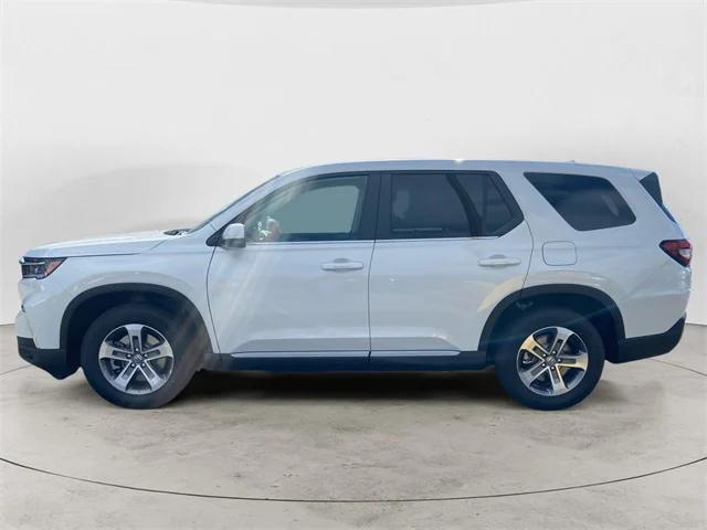 new 2025 Honda Pilot car, priced at $48,180