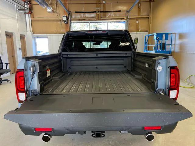 new 2025 Honda Ridgeline car, priced at $43,400