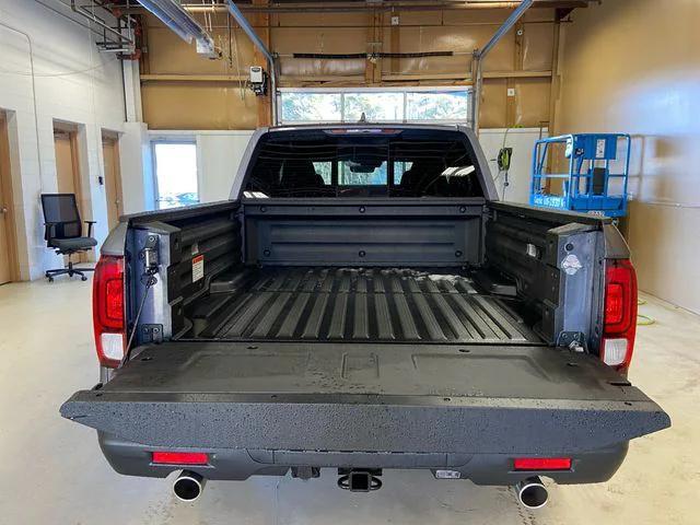 new 2025 Honda Ridgeline car, priced at $44,992