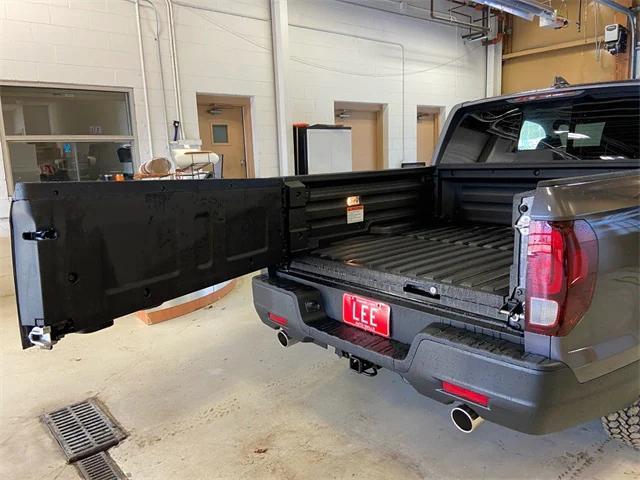 new 2025 Honda Ridgeline car, priced at $46,675