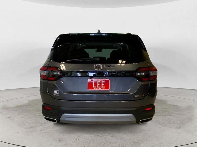 new 2025 Honda Pilot car, priced at $51,050