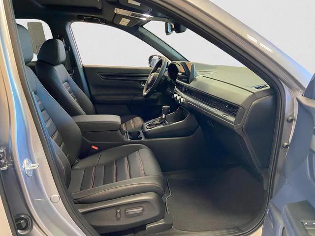 new 2026 Honda CR-V Hybrid car, priced at $40,675