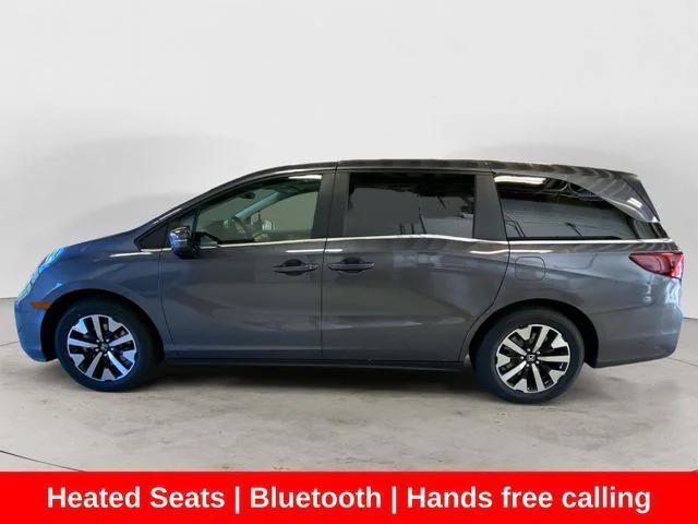 new 2025 Honda Odyssey car, priced at $40,990