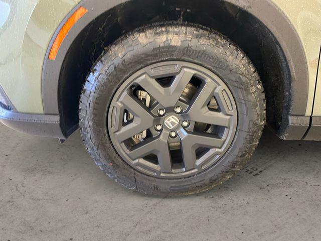 new 2026 Honda CR-V Hybrid car, priced at $40,705