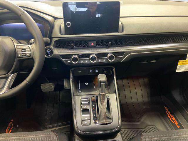 new 2026 Honda CR-V Hybrid car, priced at $40,705