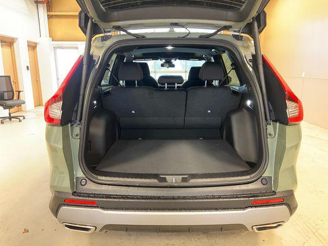 new 2026 Honda CR-V Hybrid car, priced at $40,705