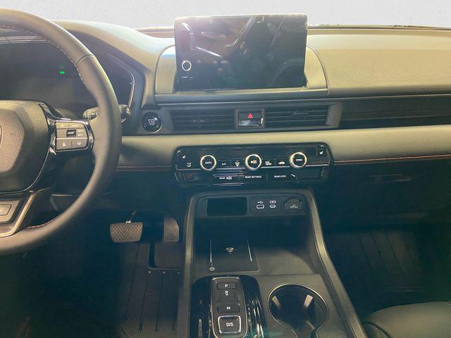 new 2025 Honda Pilot car, priced at $51,350