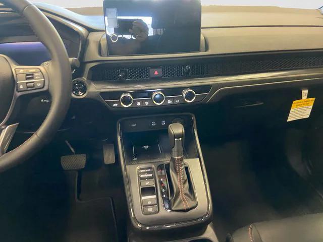new 2026 Honda CR-V Hybrid car, priced at $40,675