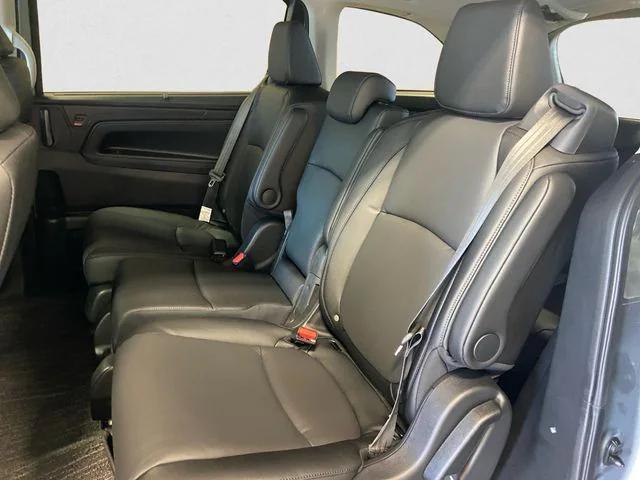 new 2026 Honda Odyssey car, priced at $44,290