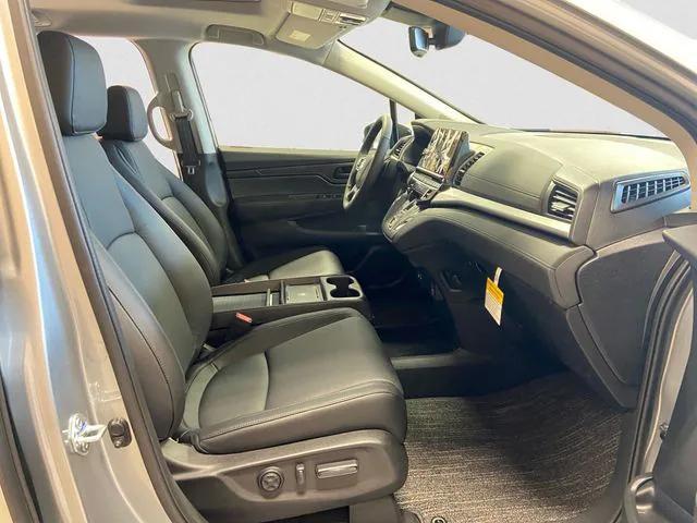 new 2026 Honda Odyssey car, priced at $44,290