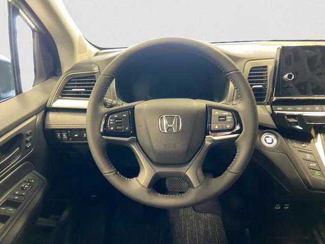 new 2026 Honda Odyssey car, priced at $44,290