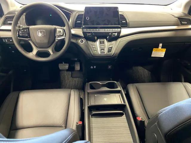 new 2026 Honda Odyssey car, priced at $44,290