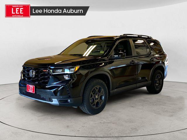 new 2025 Honda Pilot car, priced at $50,895