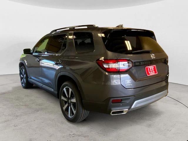 new 2025 Honda Pilot car, priced at $51,095