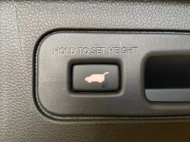 new 2025 Honda Pilot car, priced at $51,095