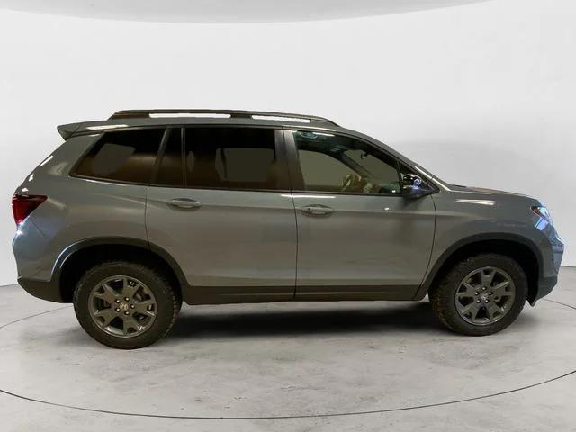 new 2025 Honda Passport car, priced at $44,880