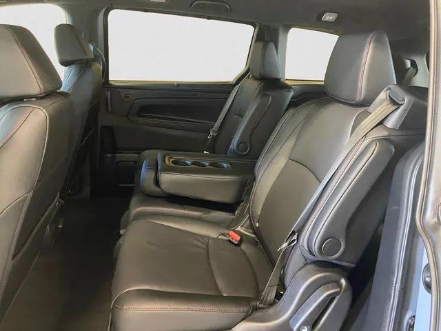 new 2026 Honda Odyssey car, priced at $43,990