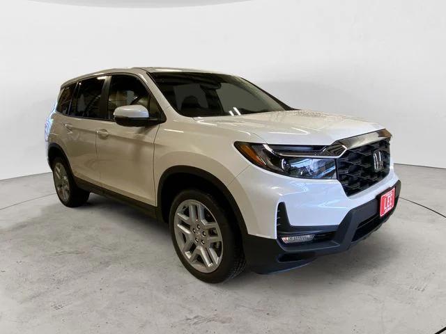 new 2025 Honda Passport car, priced at $43,125