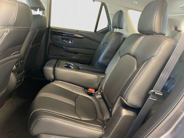 new 2025 Honda Pilot car, priced at $51,095