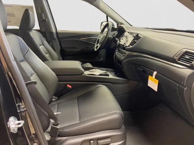 new 2025 Honda Ridgeline car, priced at $44,430