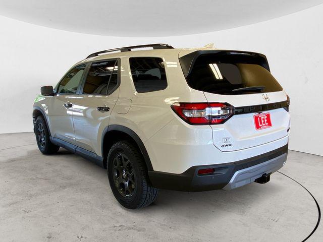 new 2025 Honda Pilot car, priced at $51,785