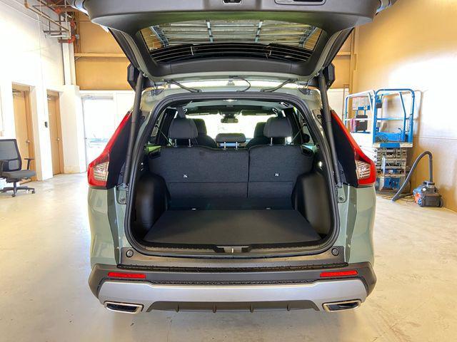 new 2026 Honda CR-V Hybrid car, priced at $39,705