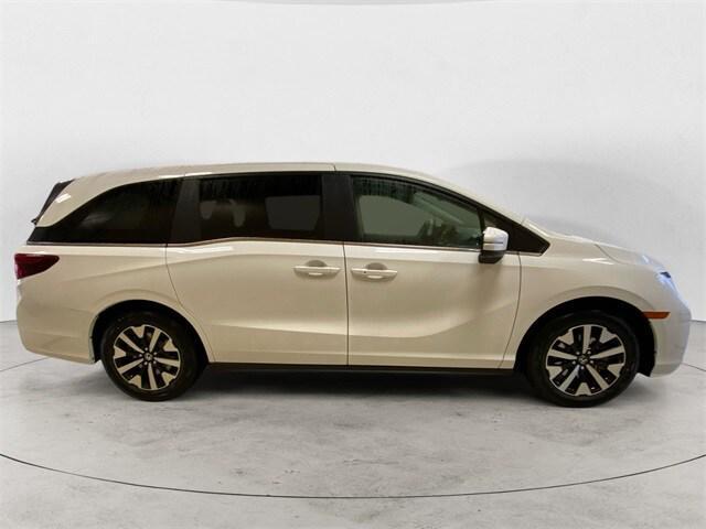 new 2025 Honda Odyssey car, priced at $42,250