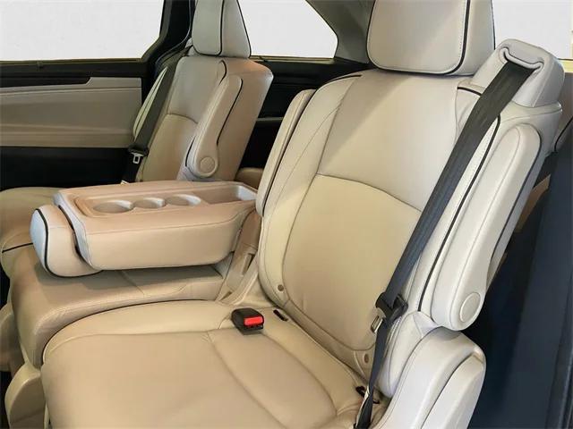 new 2025 Honda Odyssey car, priced at $48,390