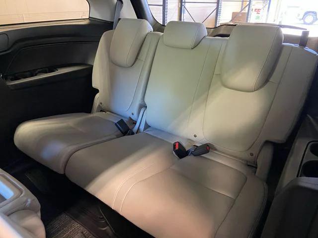 new 2026 Honda Odyssey car, priced at $41,990