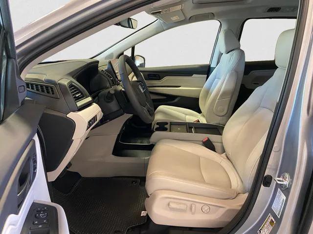 new 2026 Honda Odyssey car, priced at $41,990
