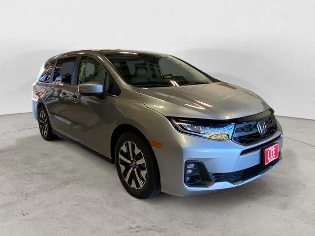 new 2026 Honda Odyssey car, priced at $41,990