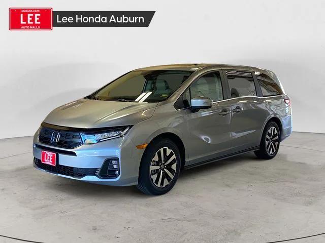 new 2026 Honda Odyssey car, priced at $41,990
