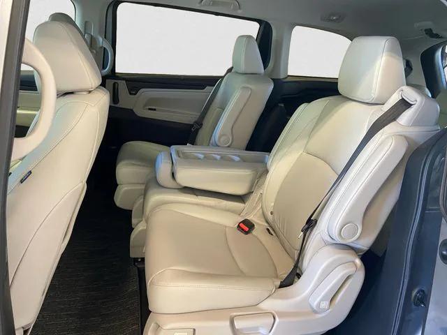 new 2026 Honda Odyssey car, priced at $41,990