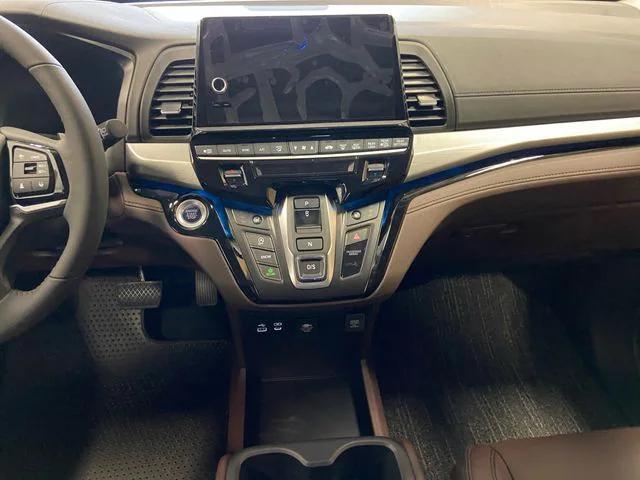 new 2026 Honda Odyssey car, priced at $48,500