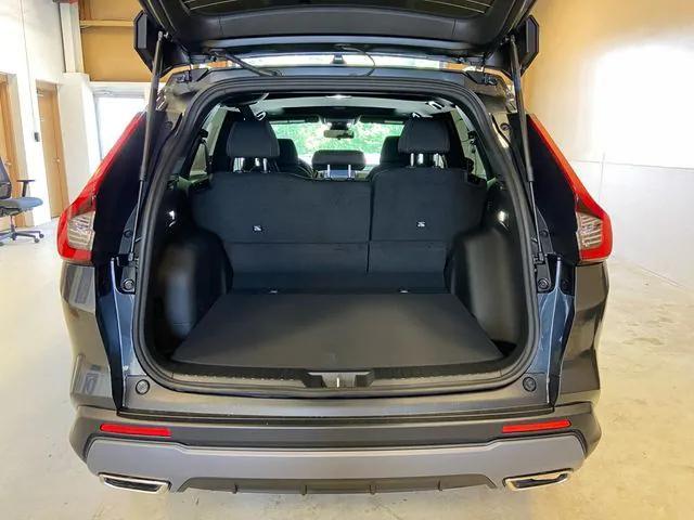 new 2026 Honda CR-V Hybrid car, priced at $38,525
