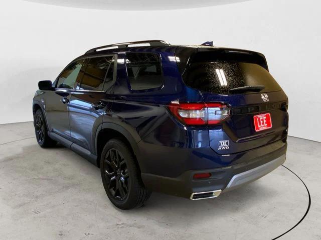 new 2025 Honda Pilot car, priced at $51,950