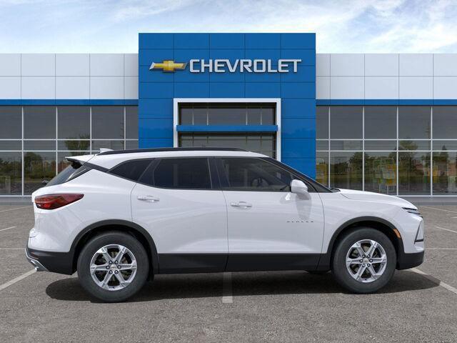 new 2025 Chevrolet Blazer car, priced at $37,020