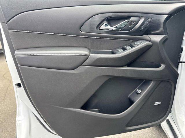 used 2021 Chevrolet Traverse car