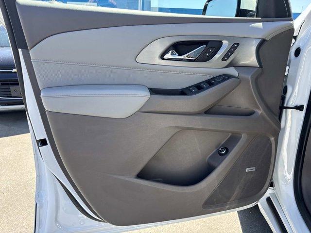 used 2020 Chevrolet Traverse car, priced at $29,992