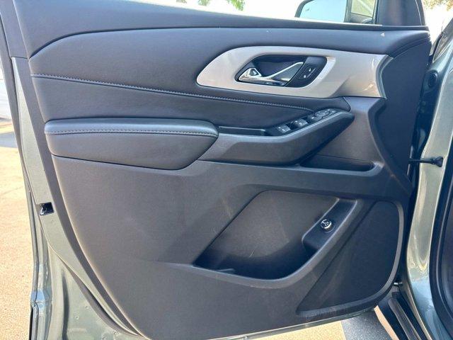 used 2022 Chevrolet Traverse car, priced at $30,851