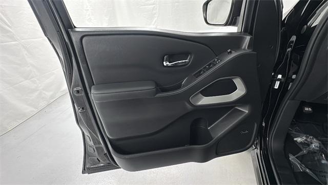 used 2024 Nissan Frontier car, priced at $35,916