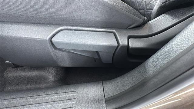 new 2025 Nissan Kicks car, priced at $27,540
