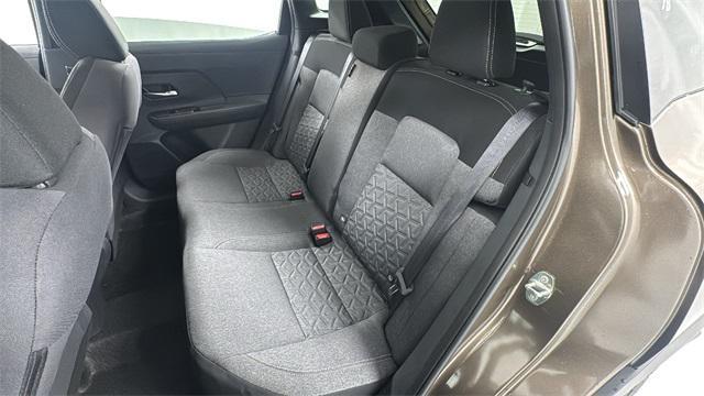 new 2025 Nissan Kicks car, priced at $27,540