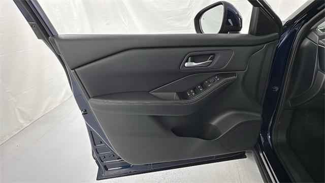 new 2025 Nissan Rogue car, priced at $30,376