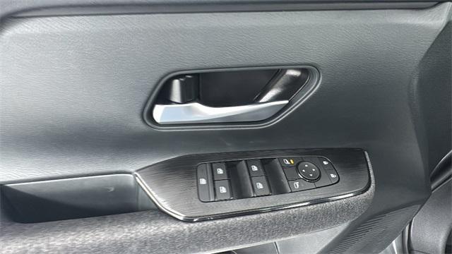 new 2026 Nissan Kicks car, priced at $26,076