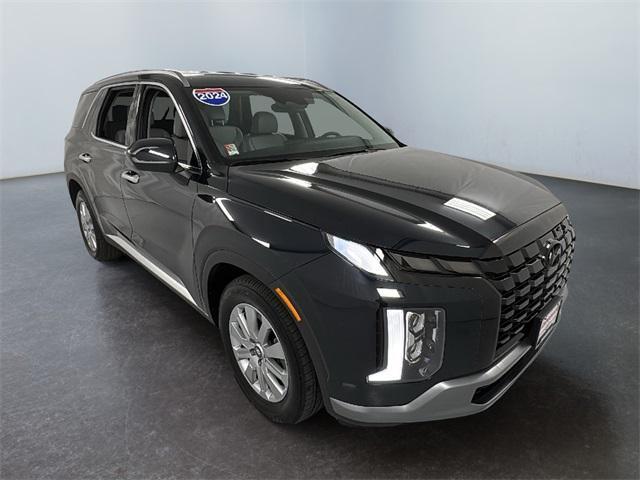 used 2024 Hyundai Palisade car, priced at $36,567