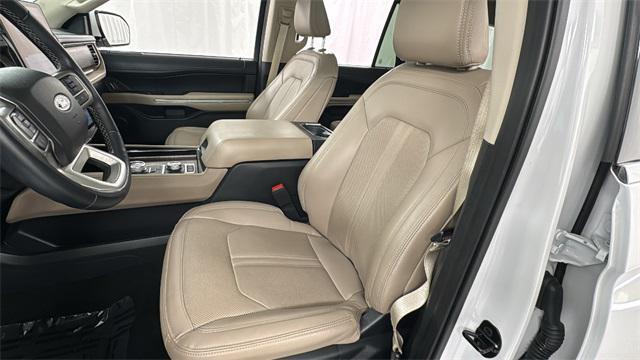 used 2024 Ford Expedition car, priced at $63,900