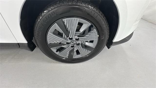 new 2025 Nissan Murano car, priced at $45,070